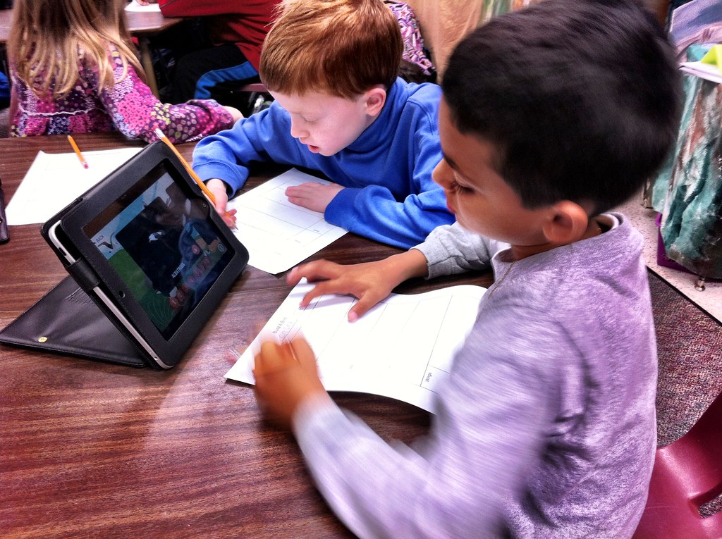 Revolutionizing Education with AI Software: A Business Software India Perspective